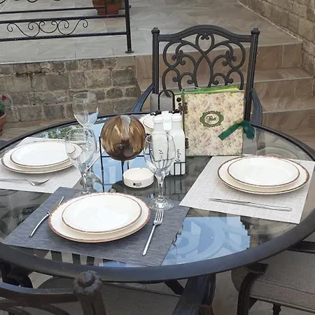 Family Rai Hotel Sjoemen