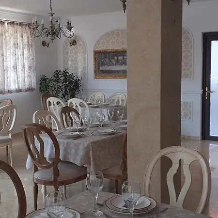 Hotel Family Rai Shumen