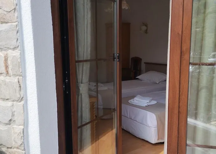 Family Rai 3* Sjoemen